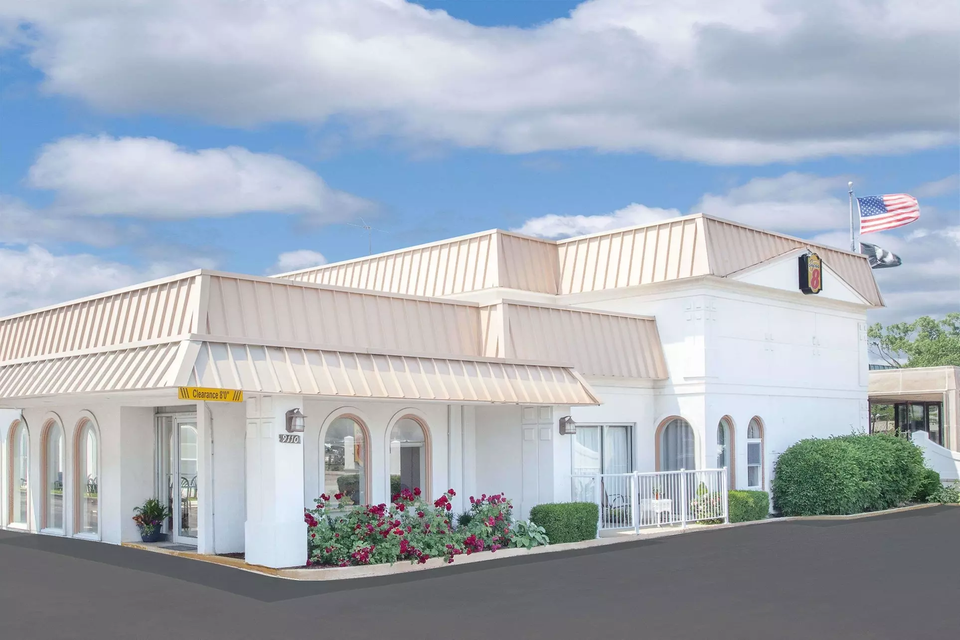 Super 8 by Wyndham Morton Grove/Chicago - Primary Image