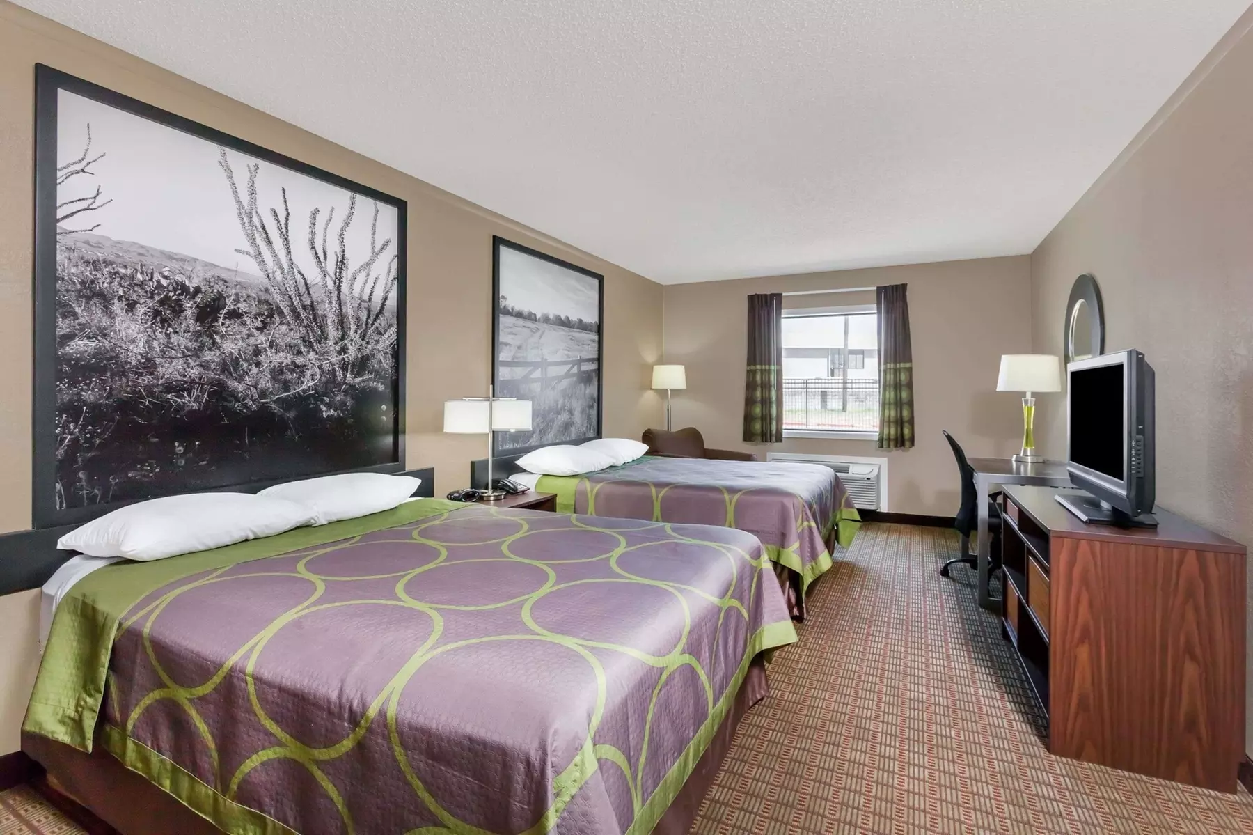 Super 8 by Wyndham Buffalo - Primary Image