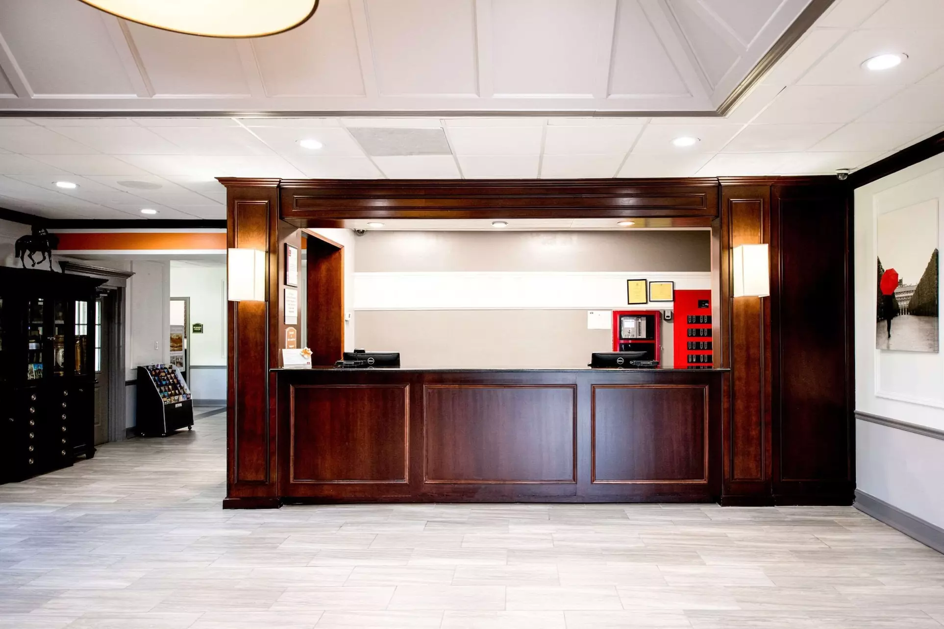 Clarion Hotel & Conference Center Leesburg - Primary Image