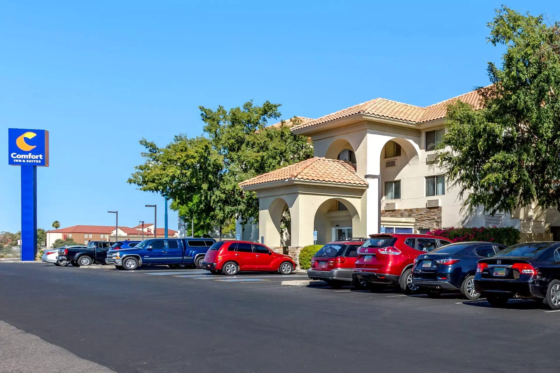 Comfort Inn & Suites Phoenix North / Deer Valley - Primary Image