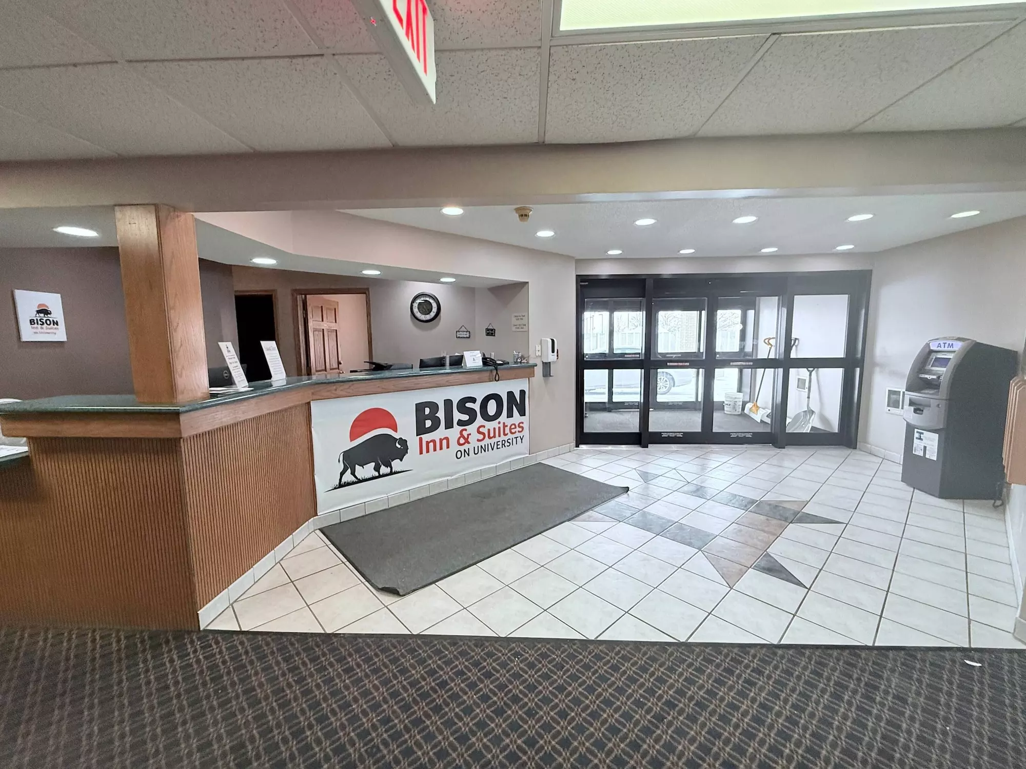 Bison Inn & Suites on University - Primary Image