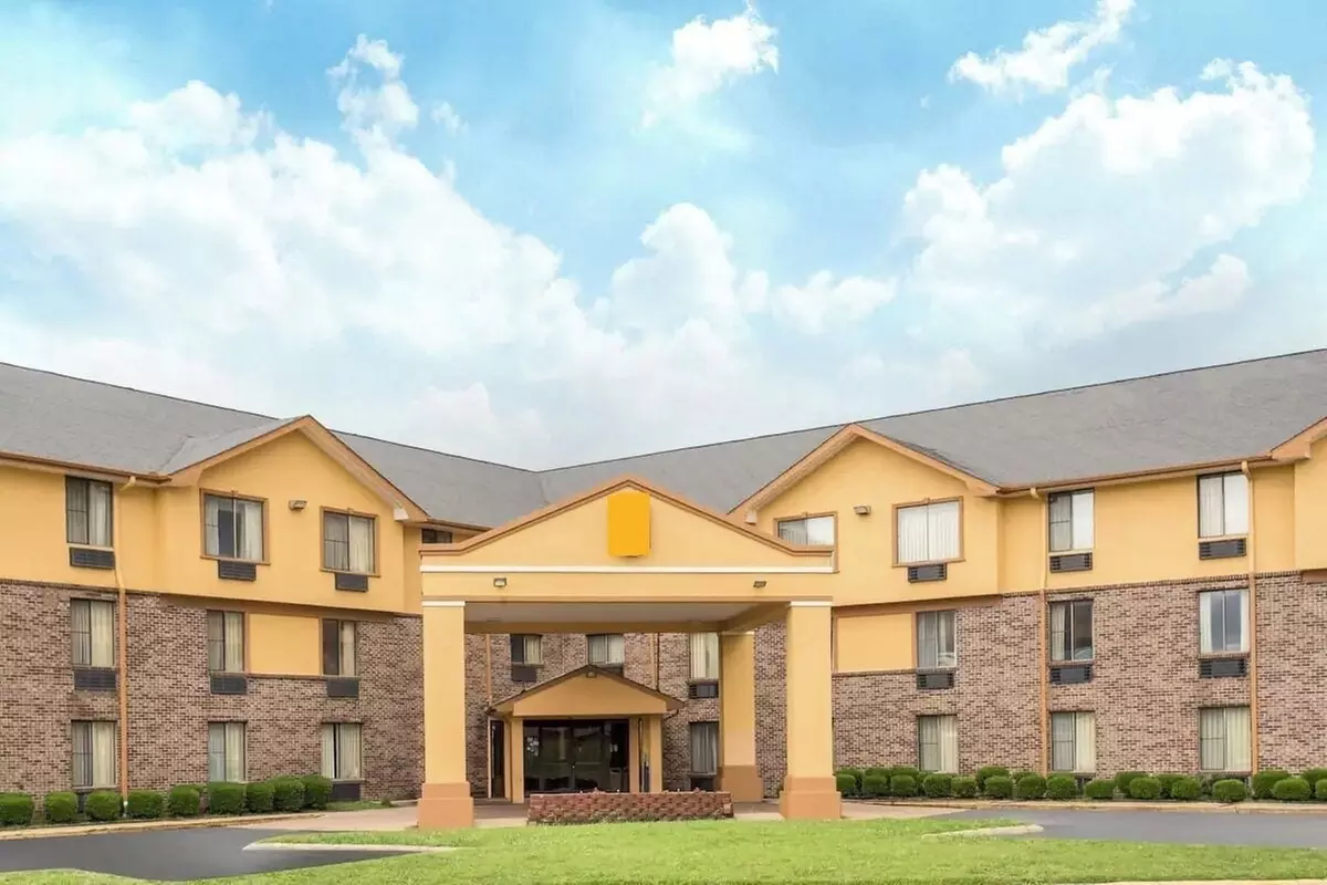 Texarkana Inn - Primary Image