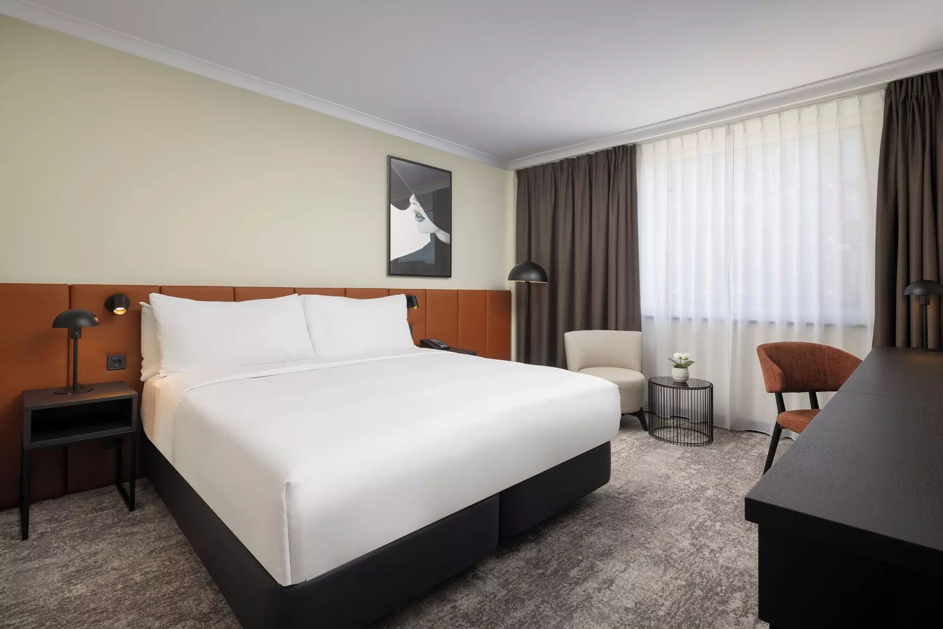 Hilton Düsseldorf - Primary Image