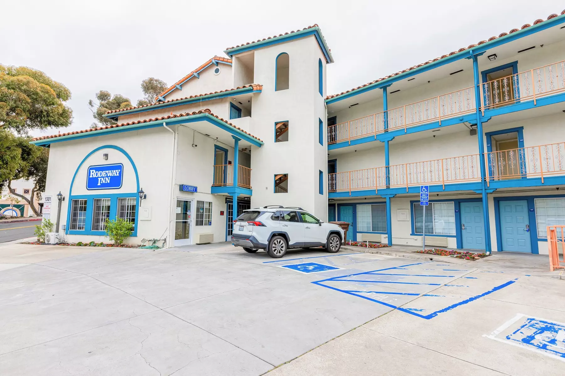 Hotel Avenida, San Clemente Beach - Primary Image