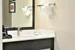 Comfort Inn & Suites Vancouver Downtown City Center - Second Medium