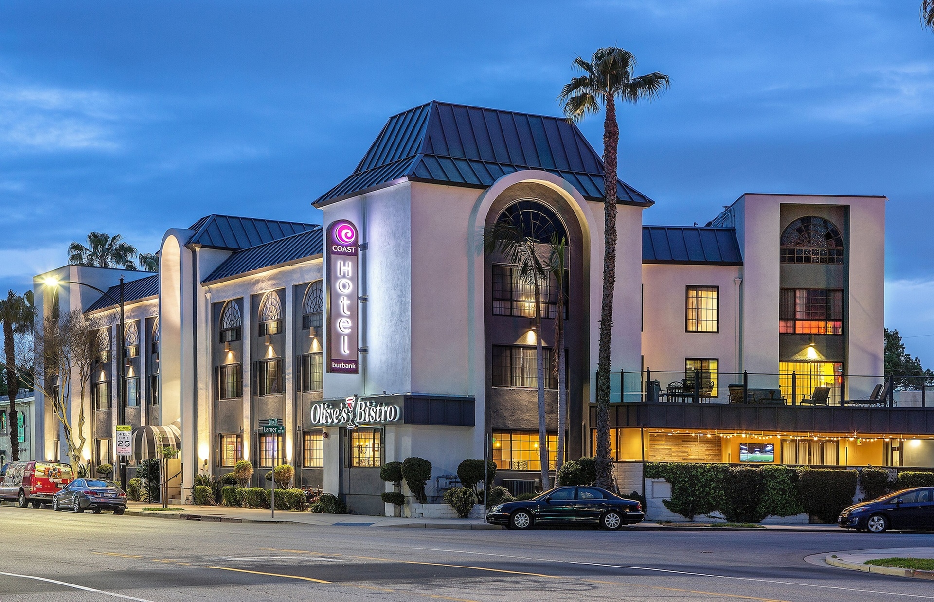 Coast Burbank Hotel