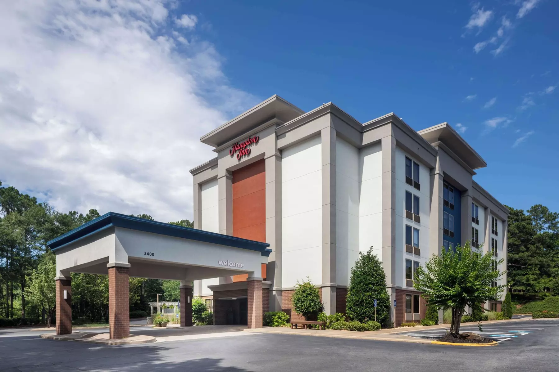 Hampton Inn Atlanta-Northlake - Primary Image