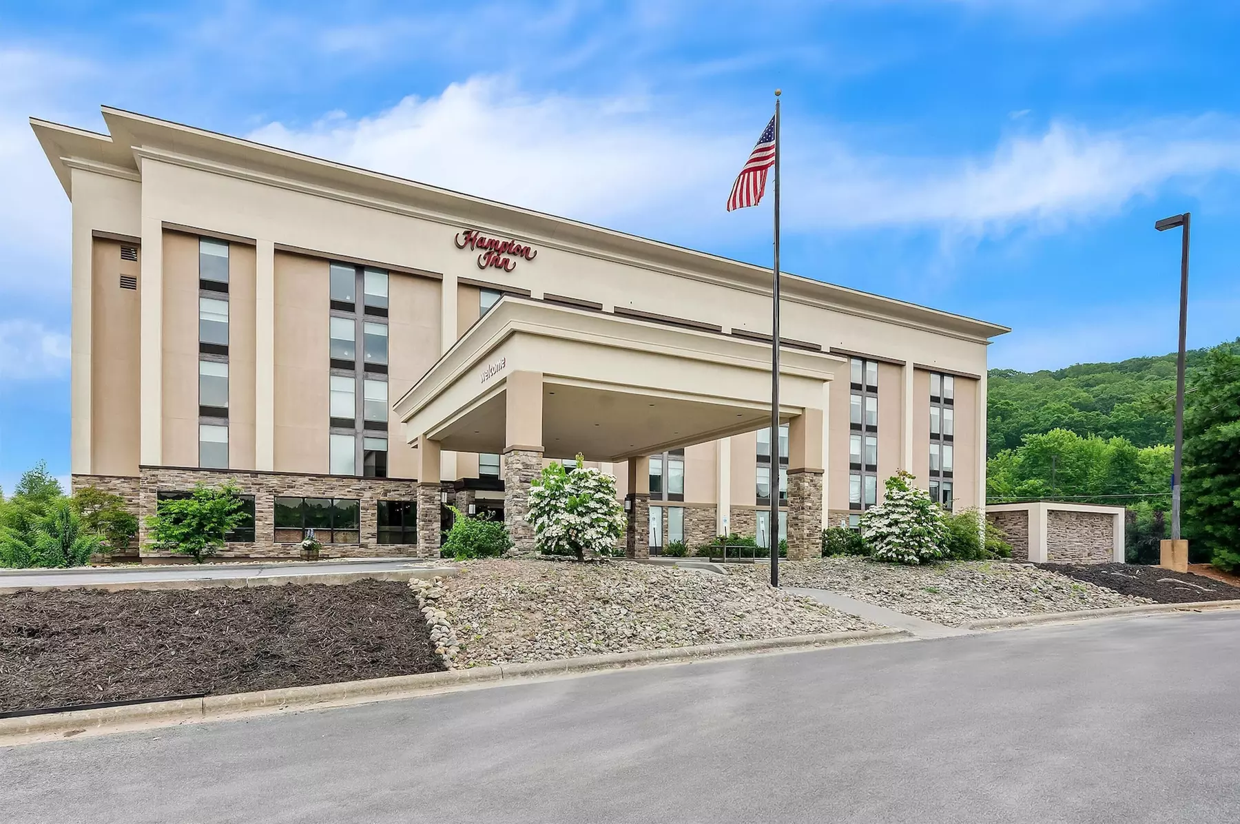 Hampton Inn Princeton - Primary Image