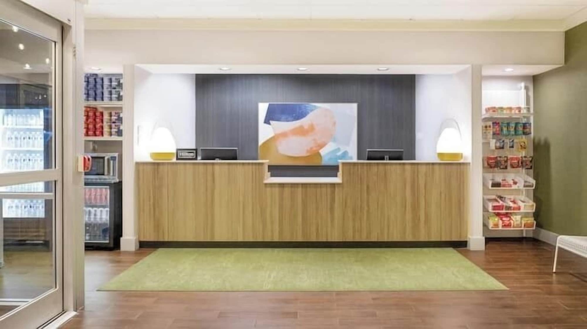 Spark by Hilton Oak Forest