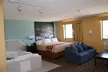 Super 8 by Wyndham Warrenton - Second Medium