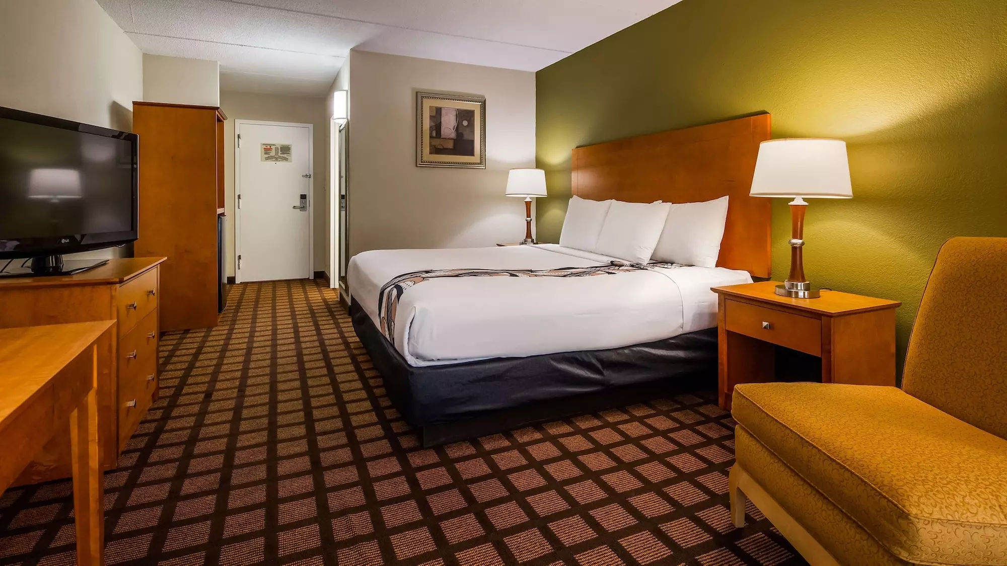 Best Western Plus Chicago Hillside - Primary Image
