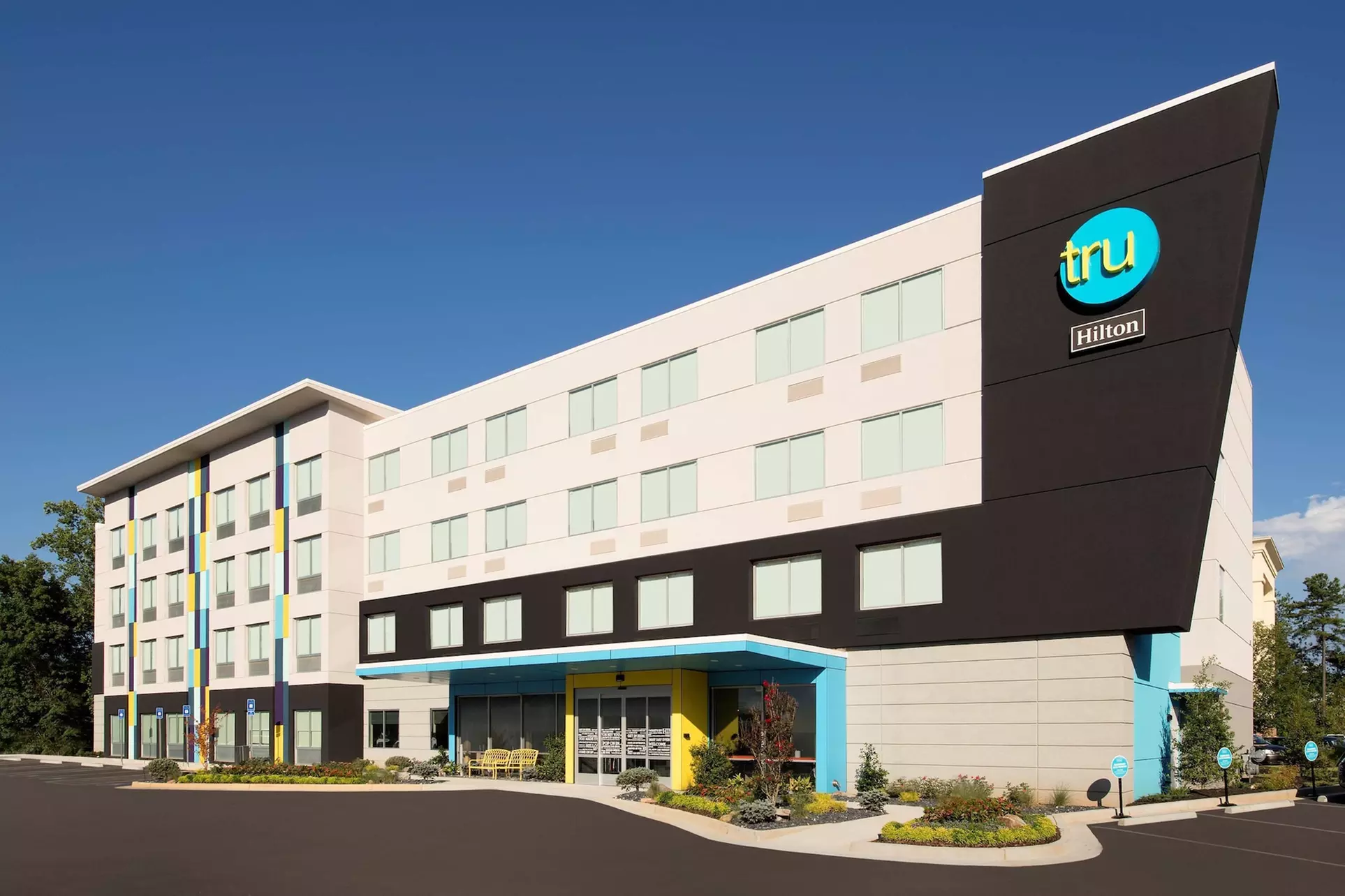 Tru by Hilton McDonough - Primary Image