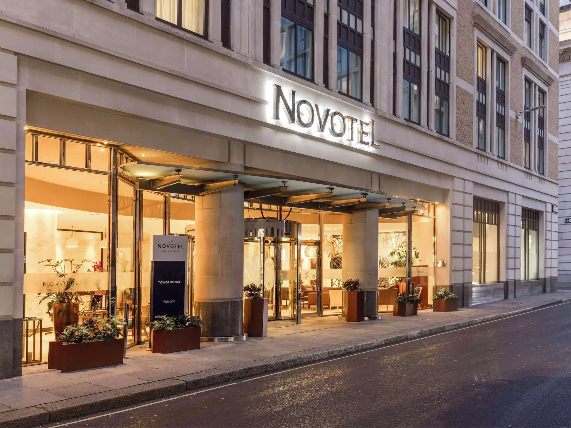 Novotel London Tower Bridge - Primary Image
