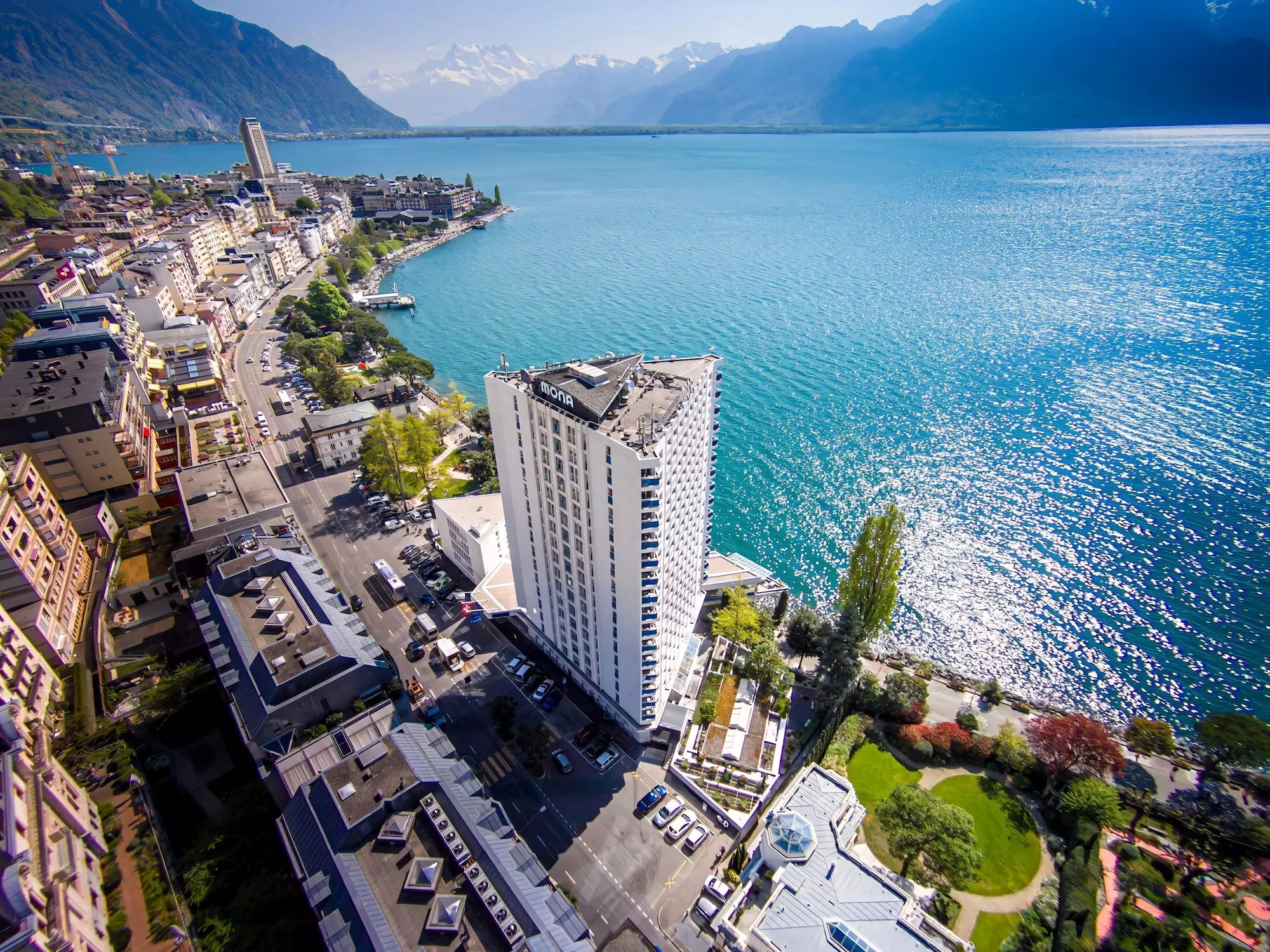 Mona Montreux - Primary Image