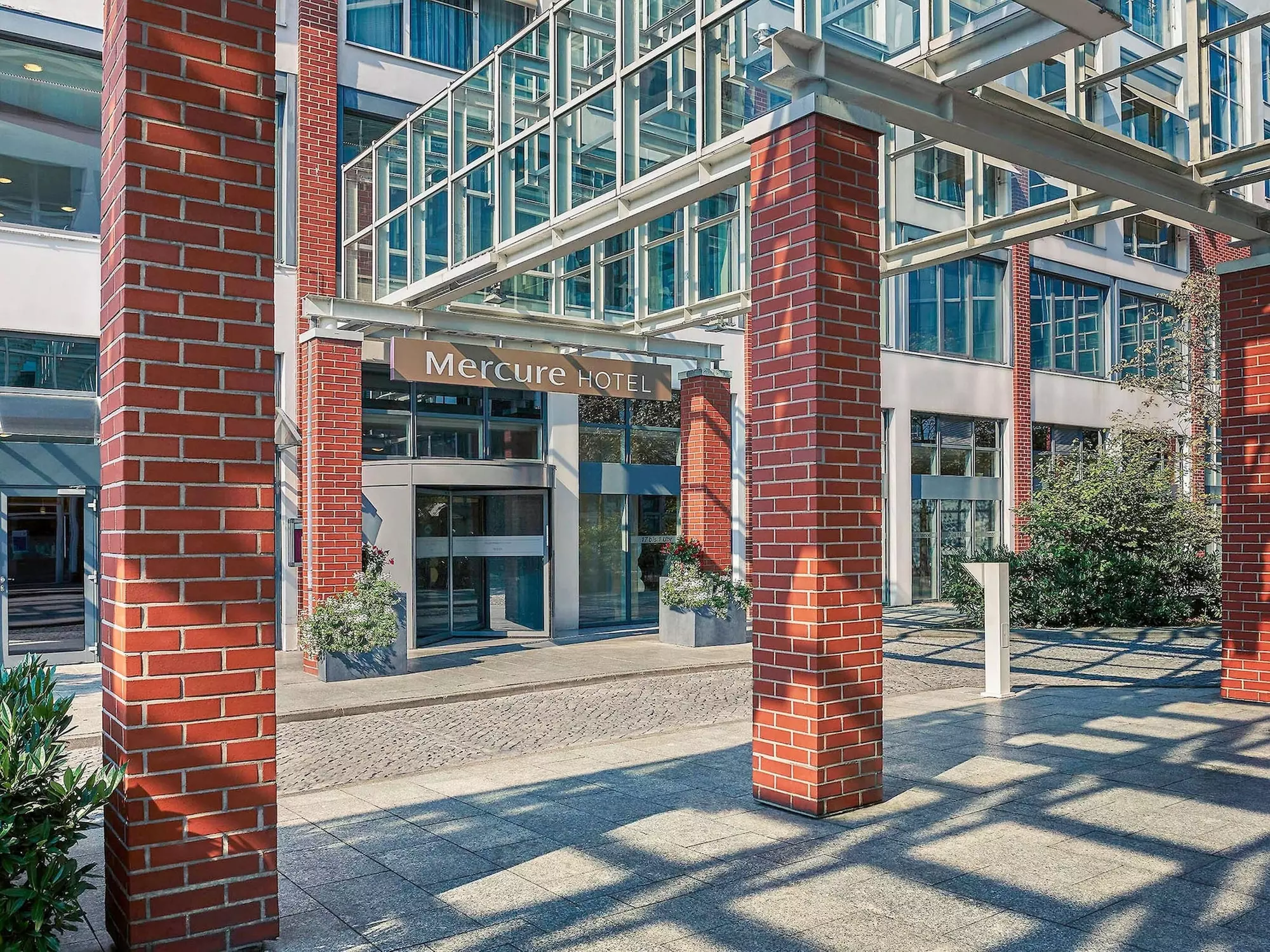 Mercure Hotel Berlin Tempelhof - Primary Image