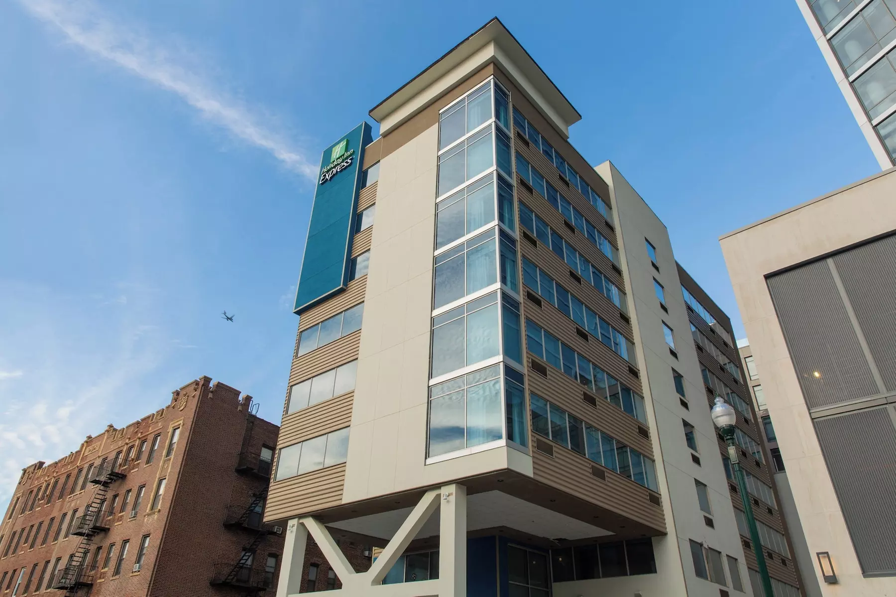 Holiday Inn Express New Rochelle by IHG - Primary Image