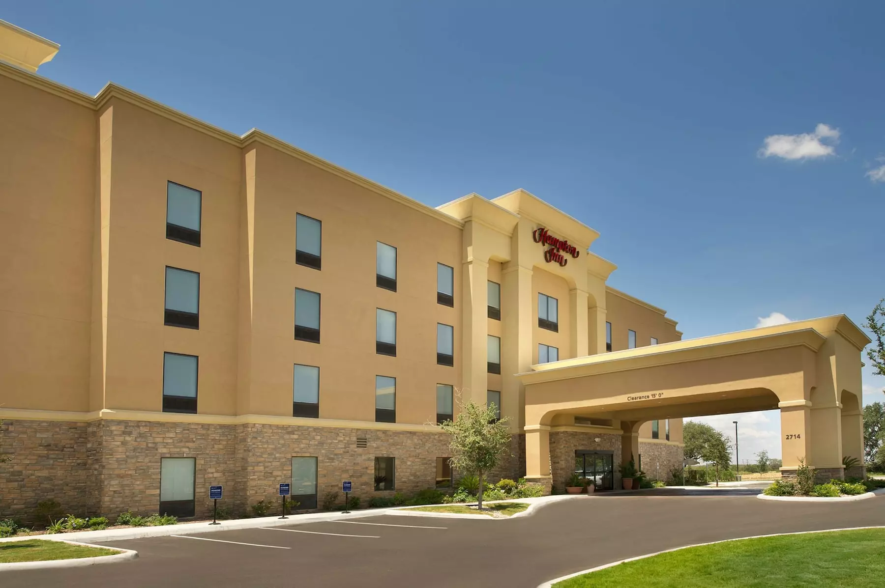 Hampton Inn Uvalde - Primary Image
