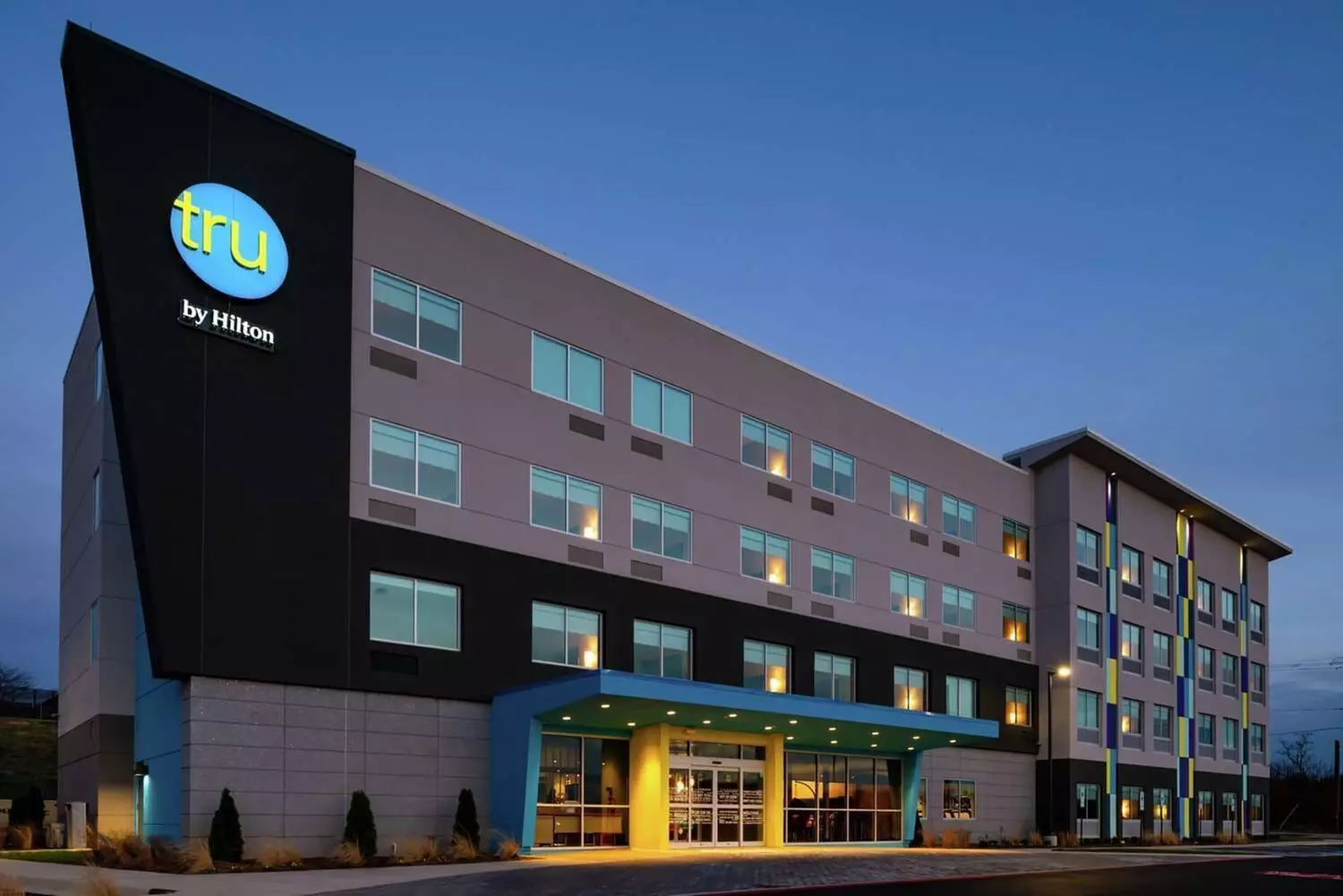 Tru By Hilton Thornburg - Primary Image