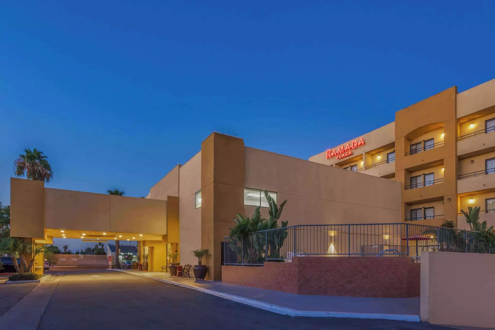 Ramada Plaza by Wyndham Garden Grove/Anaheim South - Primary Image