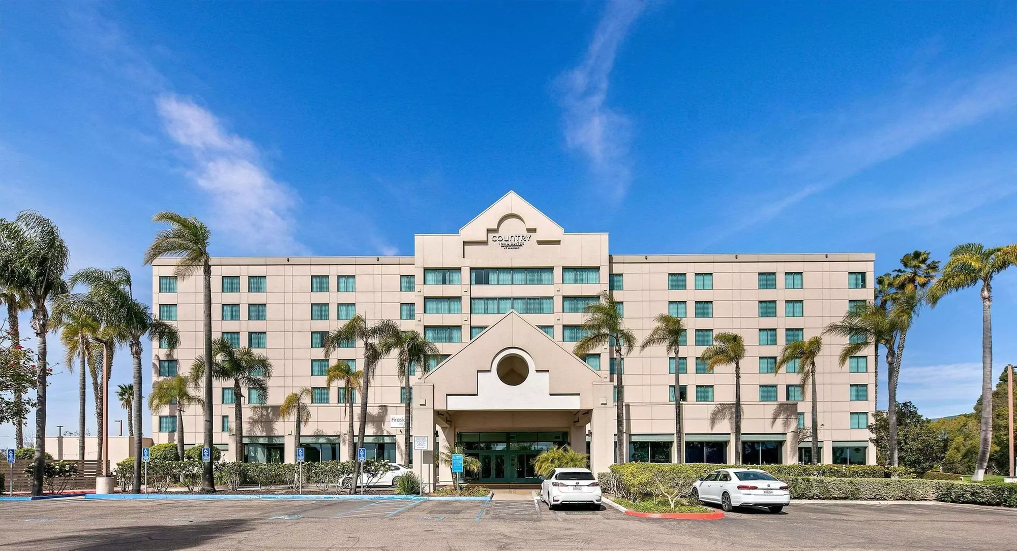 Country Inn & Suites by Radisson, San Diego North, CA - Primary Image