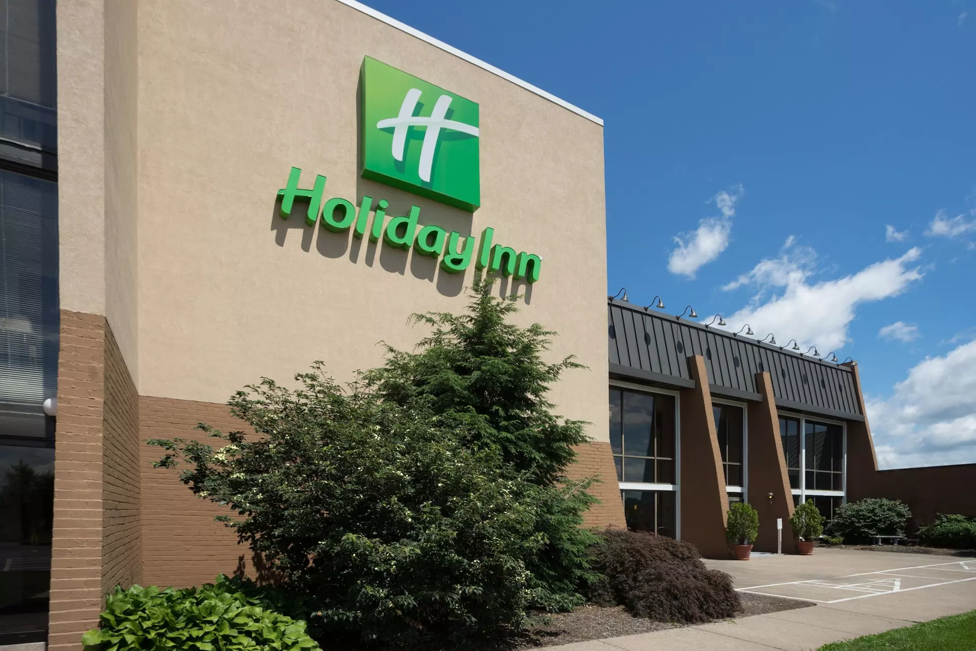 Holiday Inn Harrisburg - Hershey Area, I-81 by IHG - Primary Image