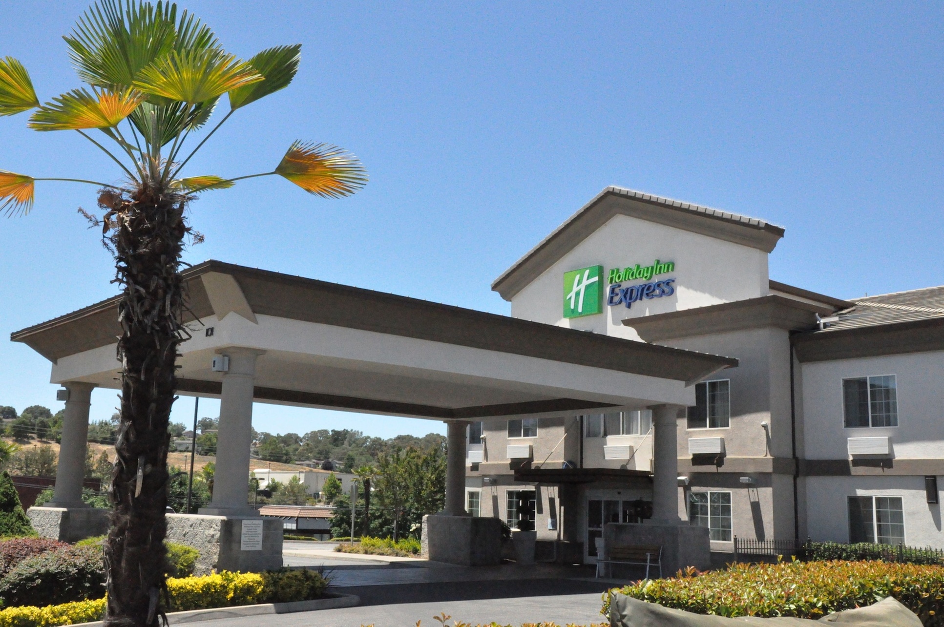 Holiday Inn Express Hotel & Suites Jackson by IHG
