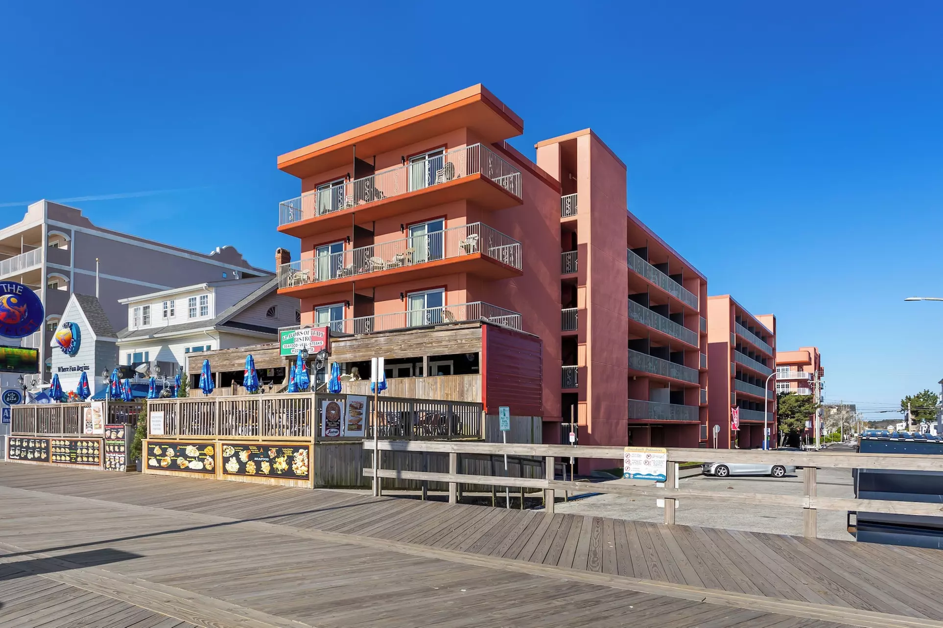 Americana Motor Inn - Primary Image