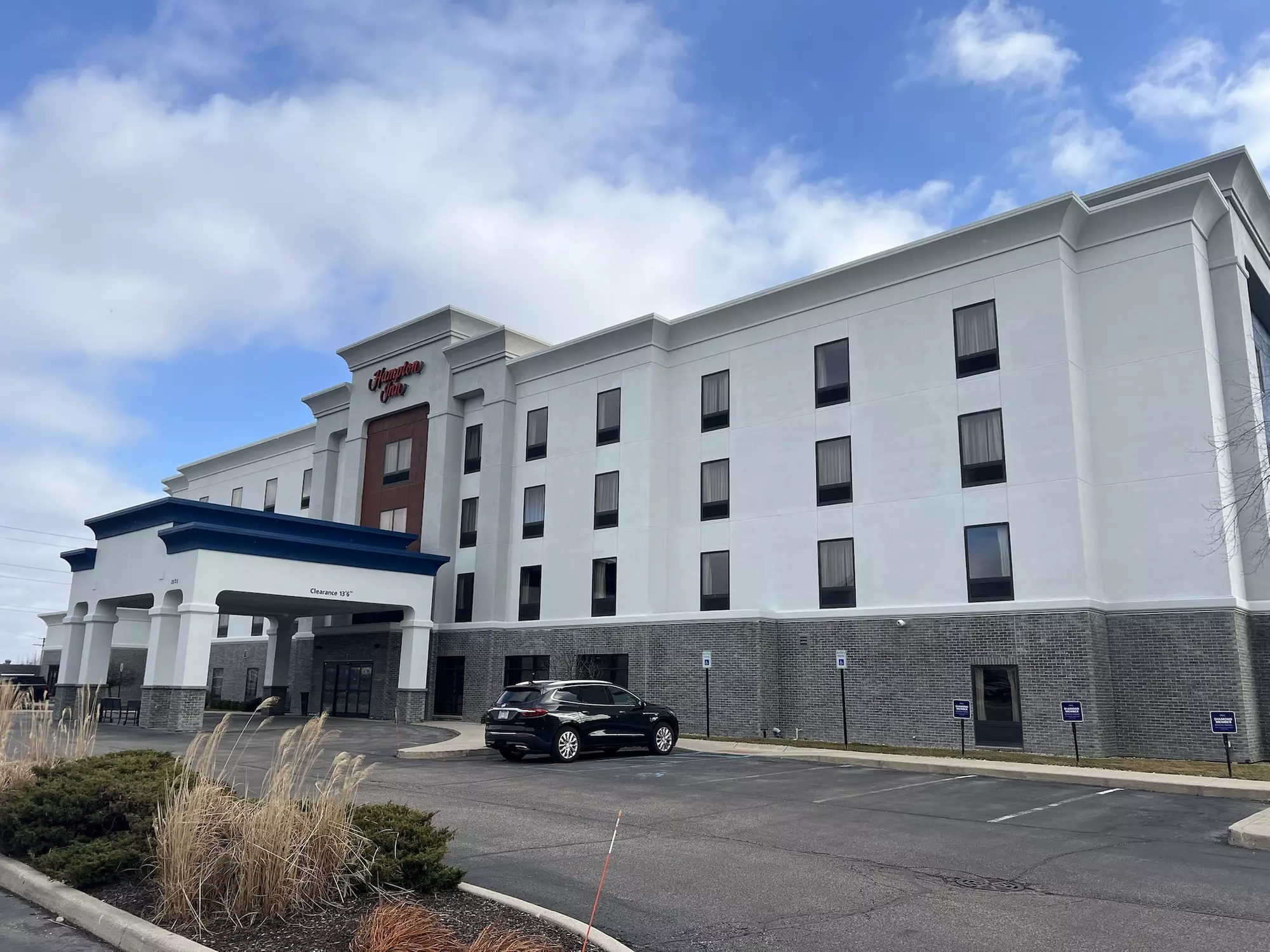 Hampton Inn Ft. Wayne/Dupont Road - Primary Image