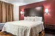 Red Roof Inn PLUS+ & Suites Atlanta Airport South - Second Medium