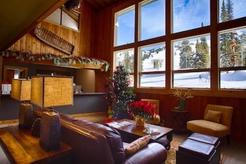 Sioux Lodge Suites by Grand Targhee Resort
