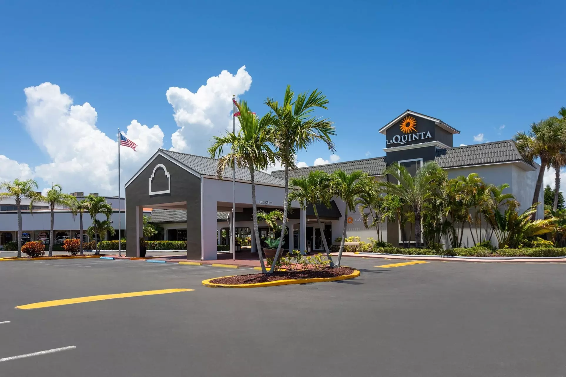 La Quinta Inn by Wyndham Cocoa Beach-Port Canaveral - Primary Image