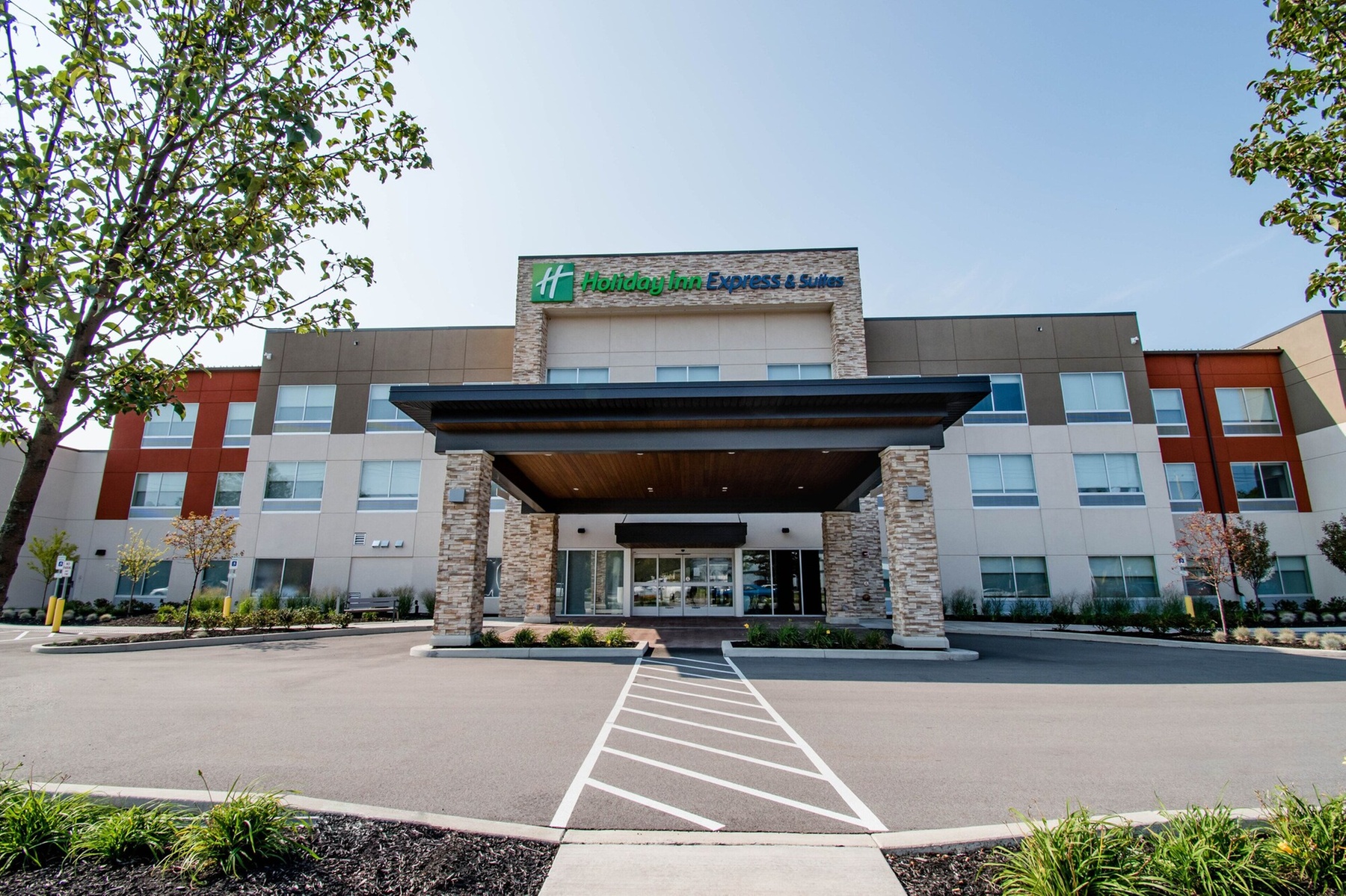 Holiday Inn Express & Suites Tonawanda - Buffalo Area by IHG