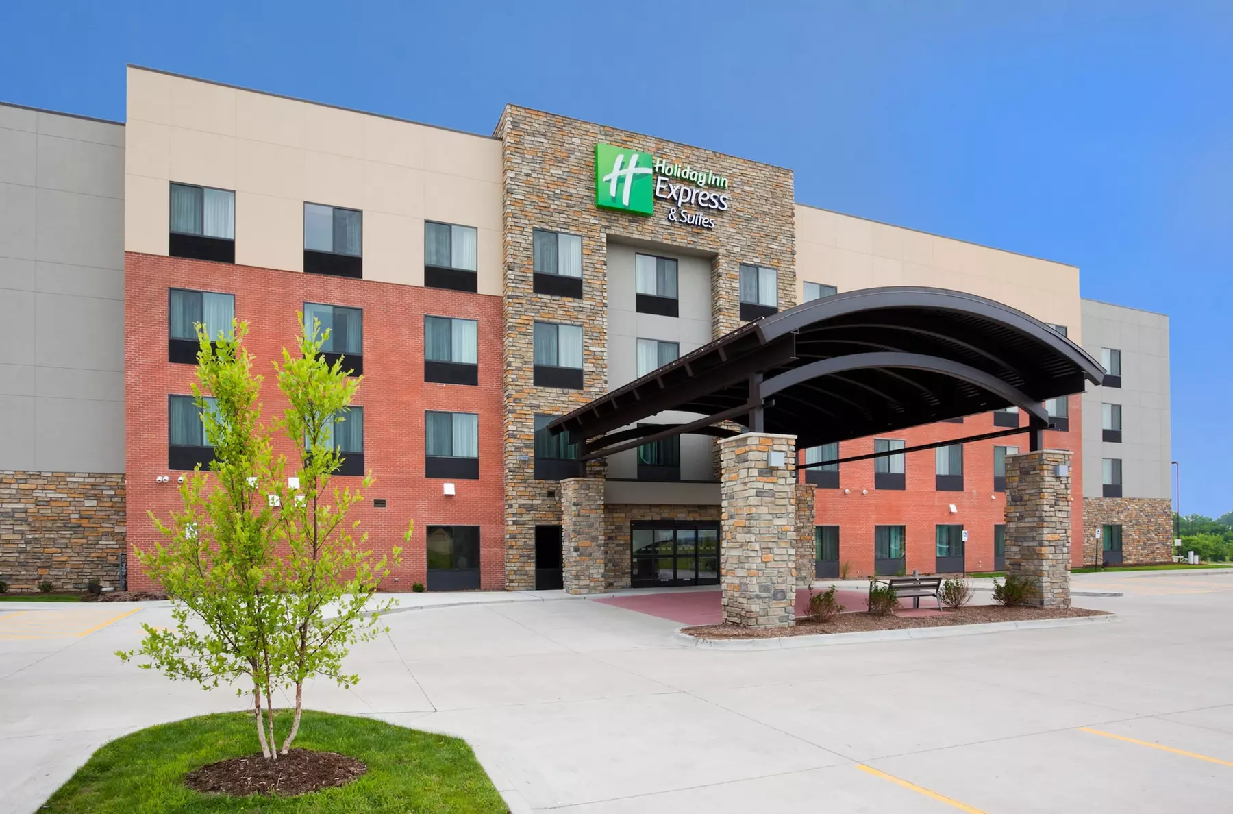 Holiday Inn Express & Suites Davenport by IHG - Primary Image
