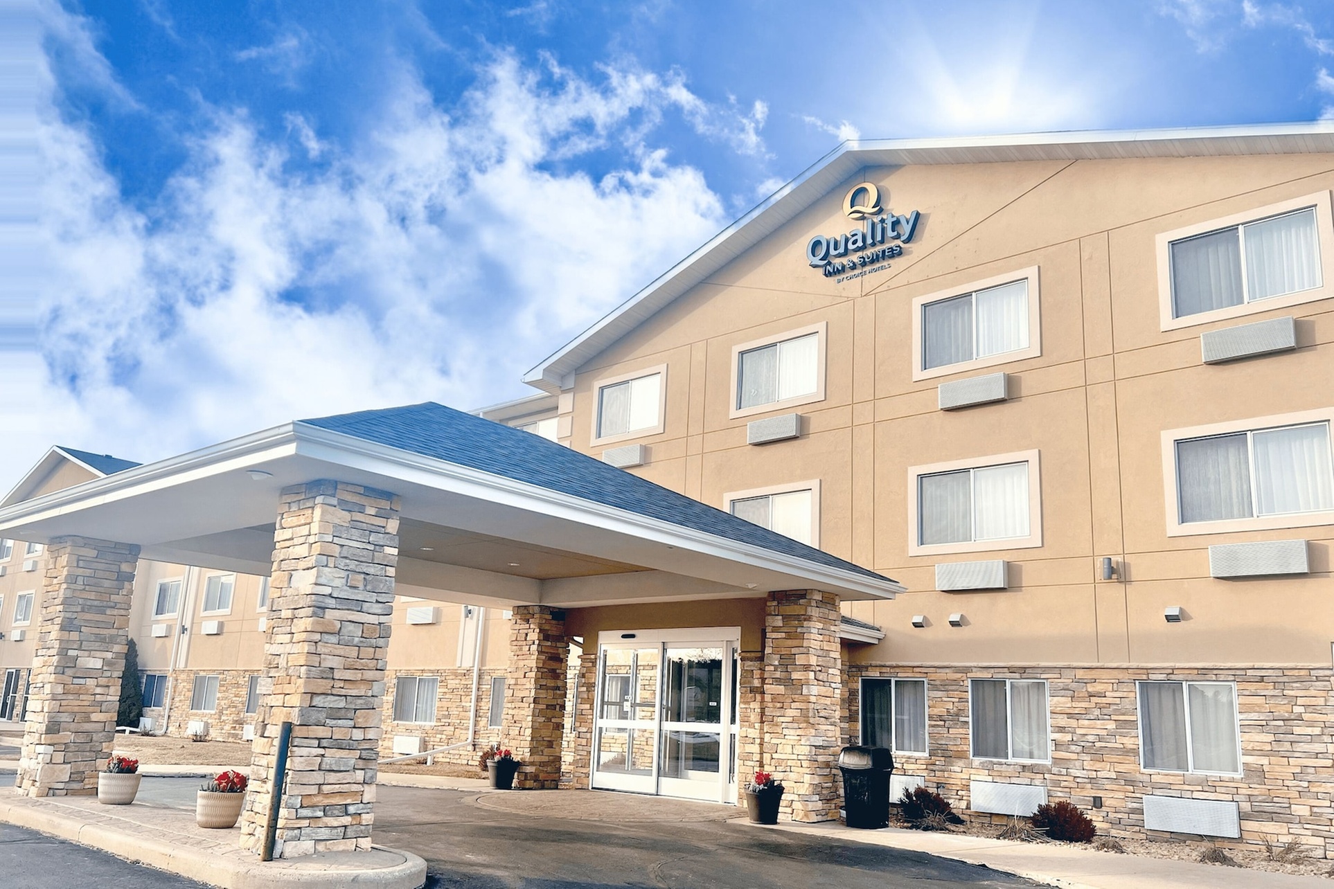 Quality Inn & Suites Wisconsin Dells Downtown - Waterparks Area