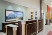 Hampton Inn & Suites St. Petersburg/Downtown - Second Medium