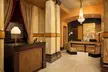 Hotel Des Indes - Second Medium