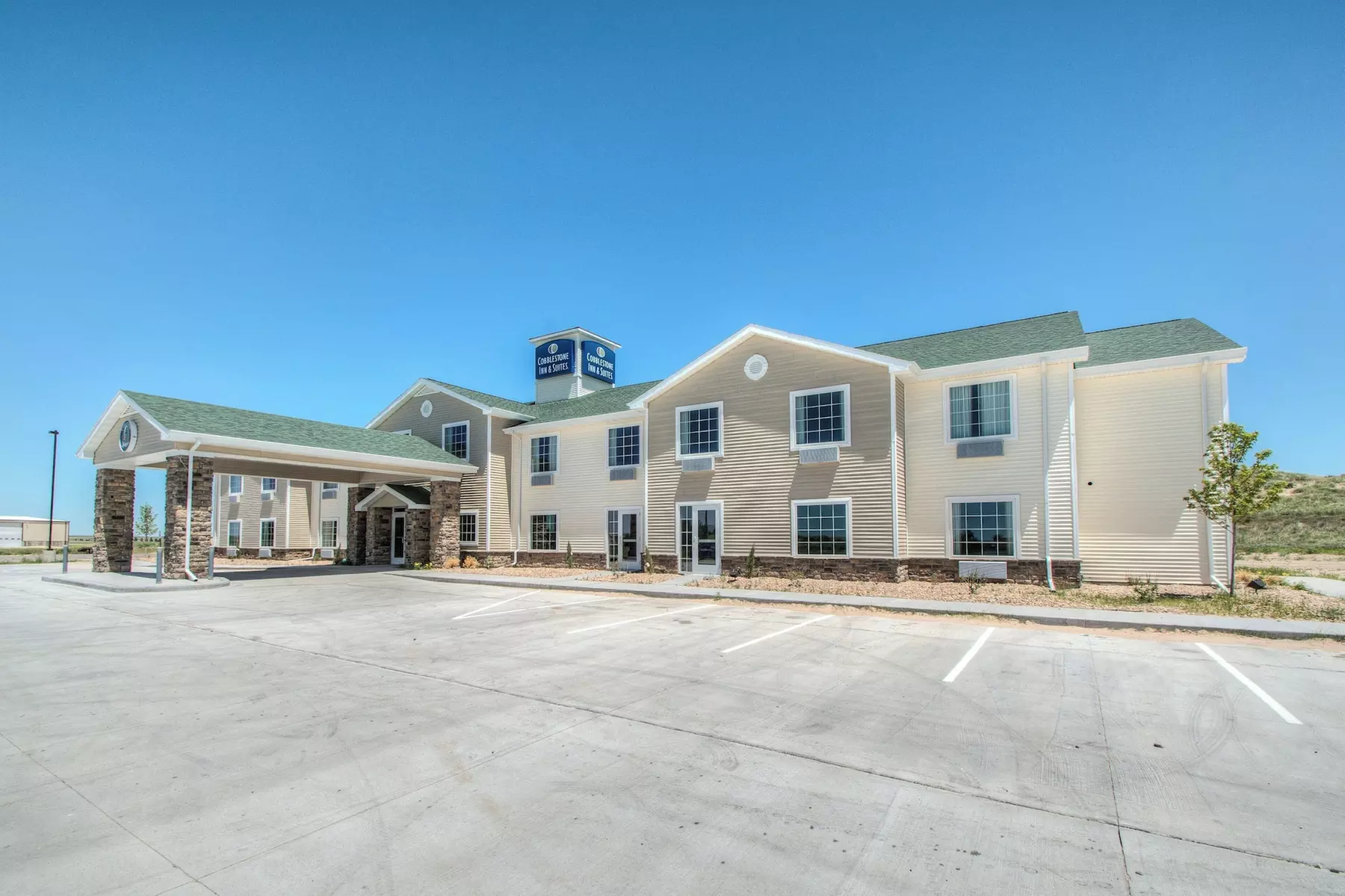 Cobblestone Inn & Suites - Wray - Primary Image
