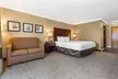 Comfort Inn & Suites Redwood Country - Second Medium