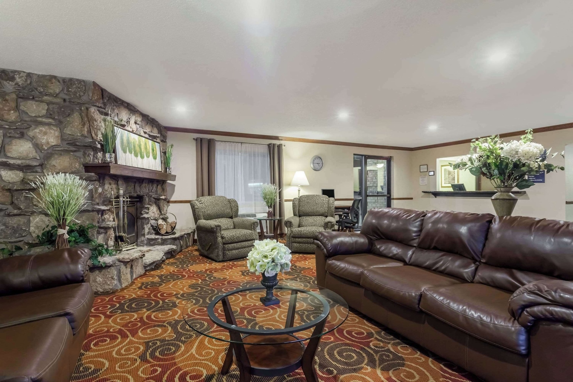 Days Inn & Suites by Wyndham Kaukauna WI