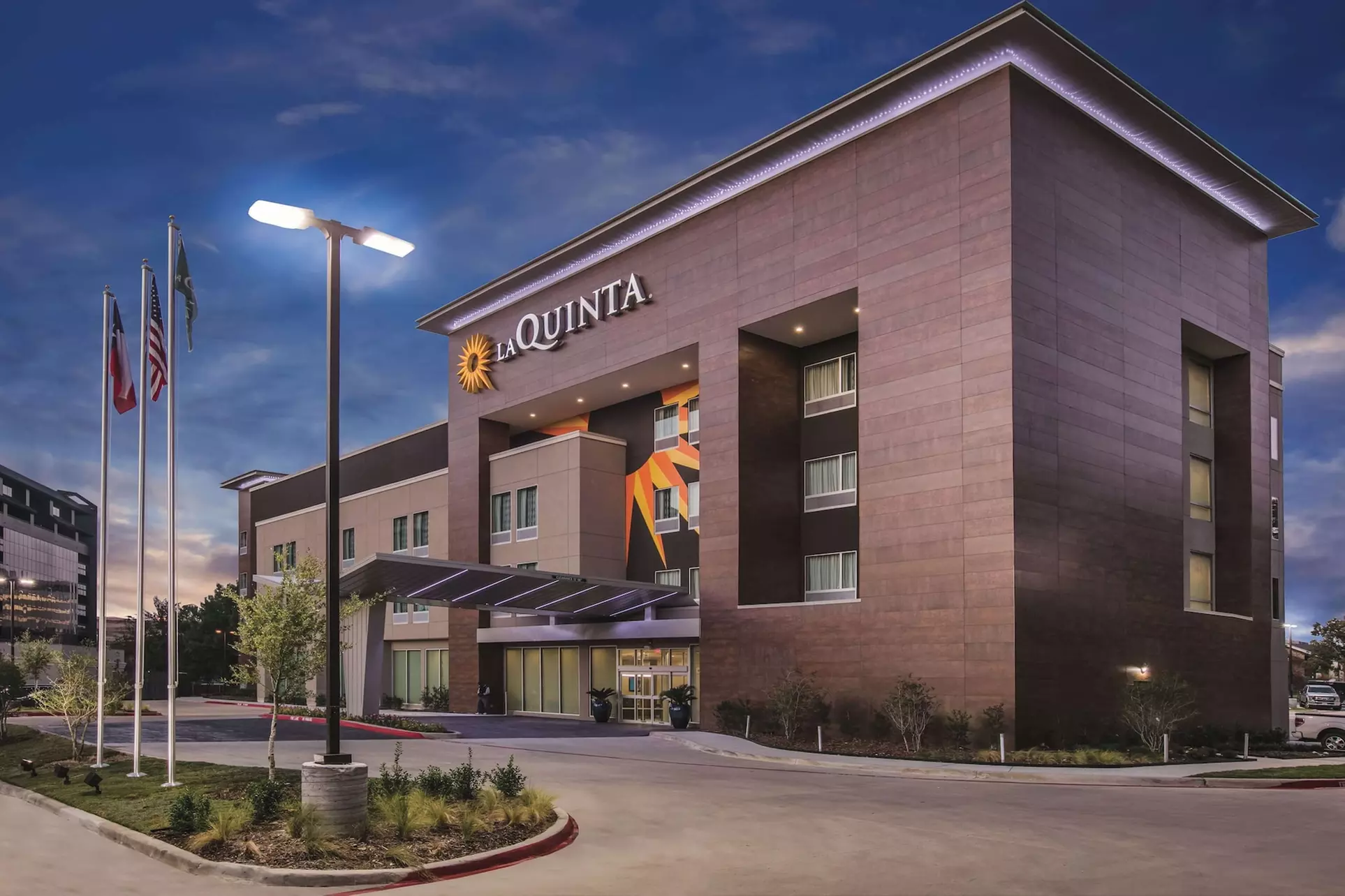 La Quinta Inn & Suites by Wyndham Dallas - Richardson - Primary Image