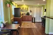 Village Inn Springfield - Second Medium