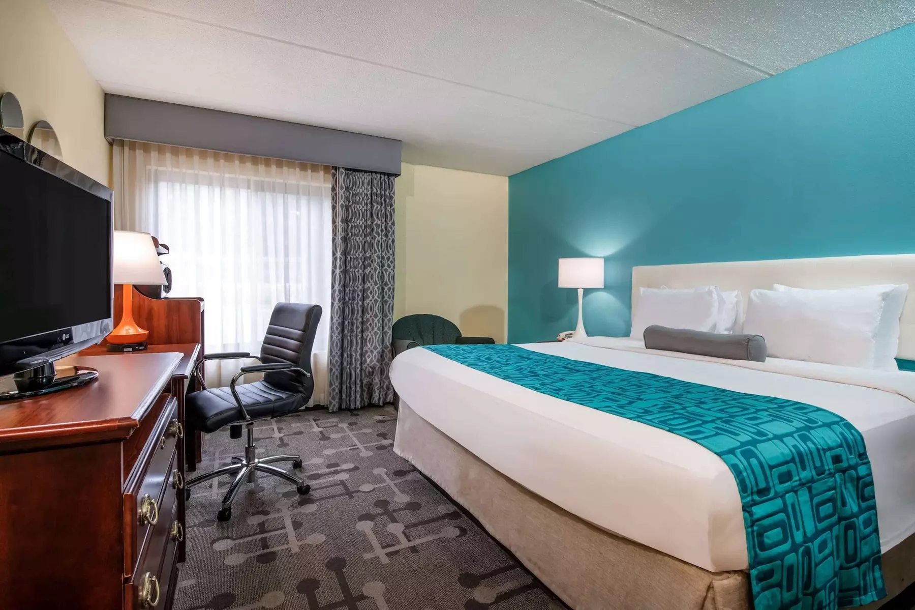 Howard Johnson by Wyndham Saugerties - Primary Image