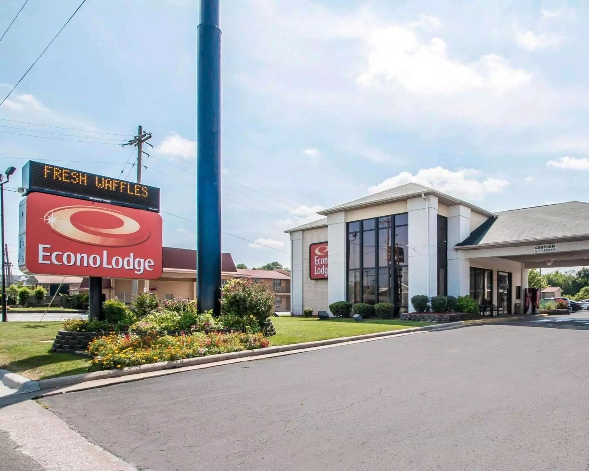 Econo Lodge Springfield I-44 - Primary Image