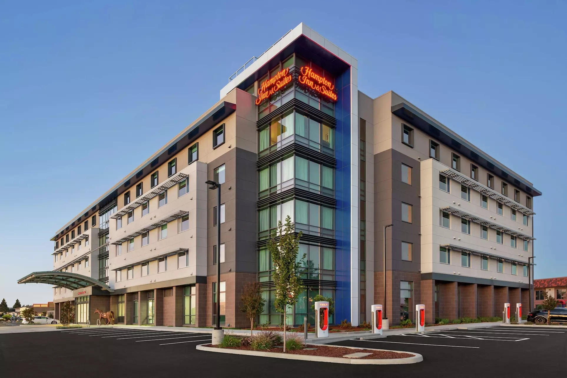 Hampton Inn & Suites San Mateo-San Francisco Airport - Primary Image