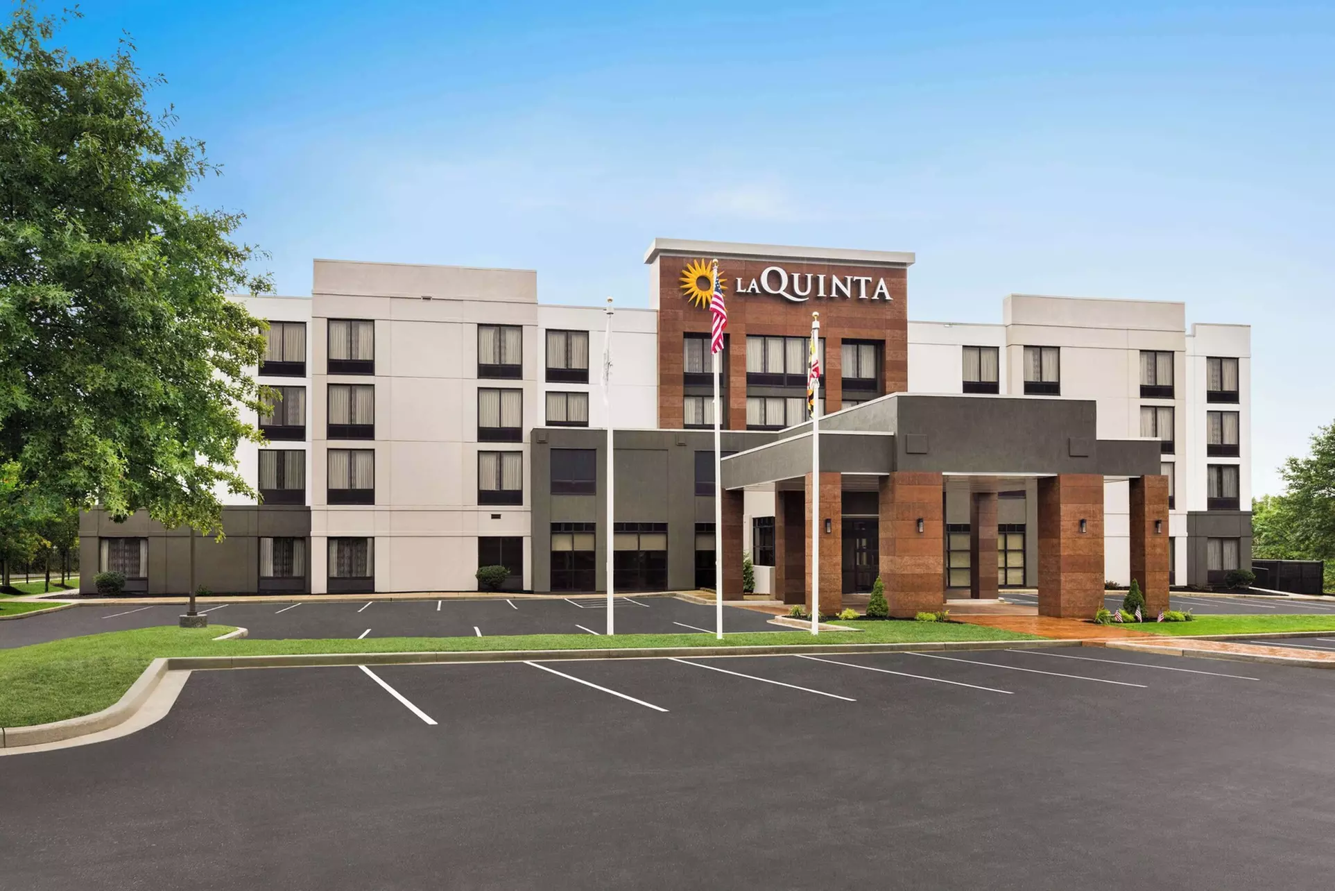 La Quinta Inn & Suites by Wyndham Newark - Elkton - Primary Image