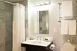 The Esquire Hotel Downtown Gastonia, Ascend Hotel Collection - Second Medium