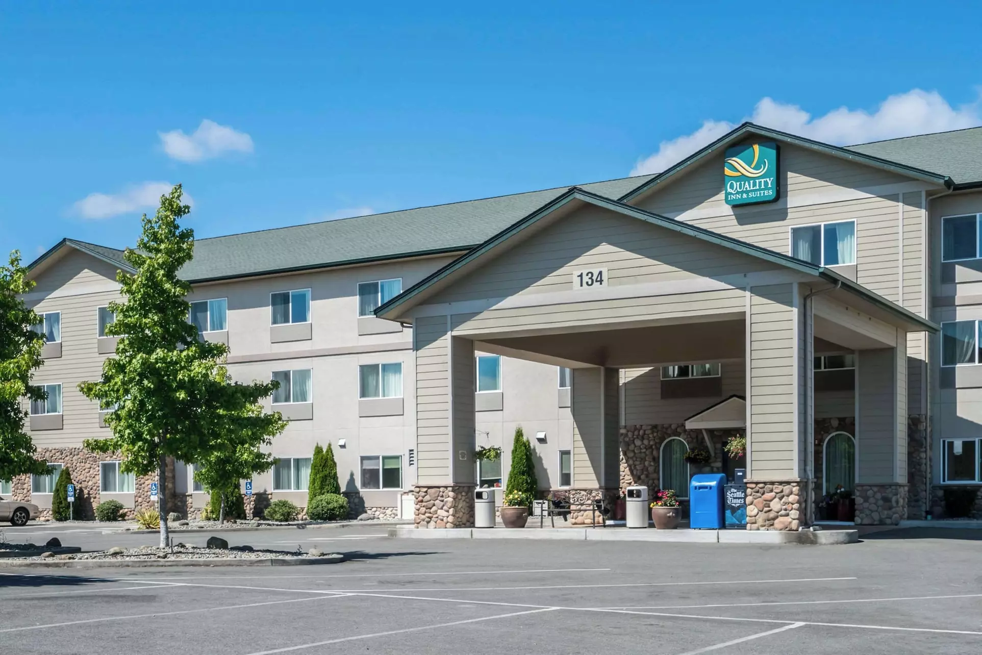 Quality Inn & Suites Sequim at Olympic National Park - Primary Image