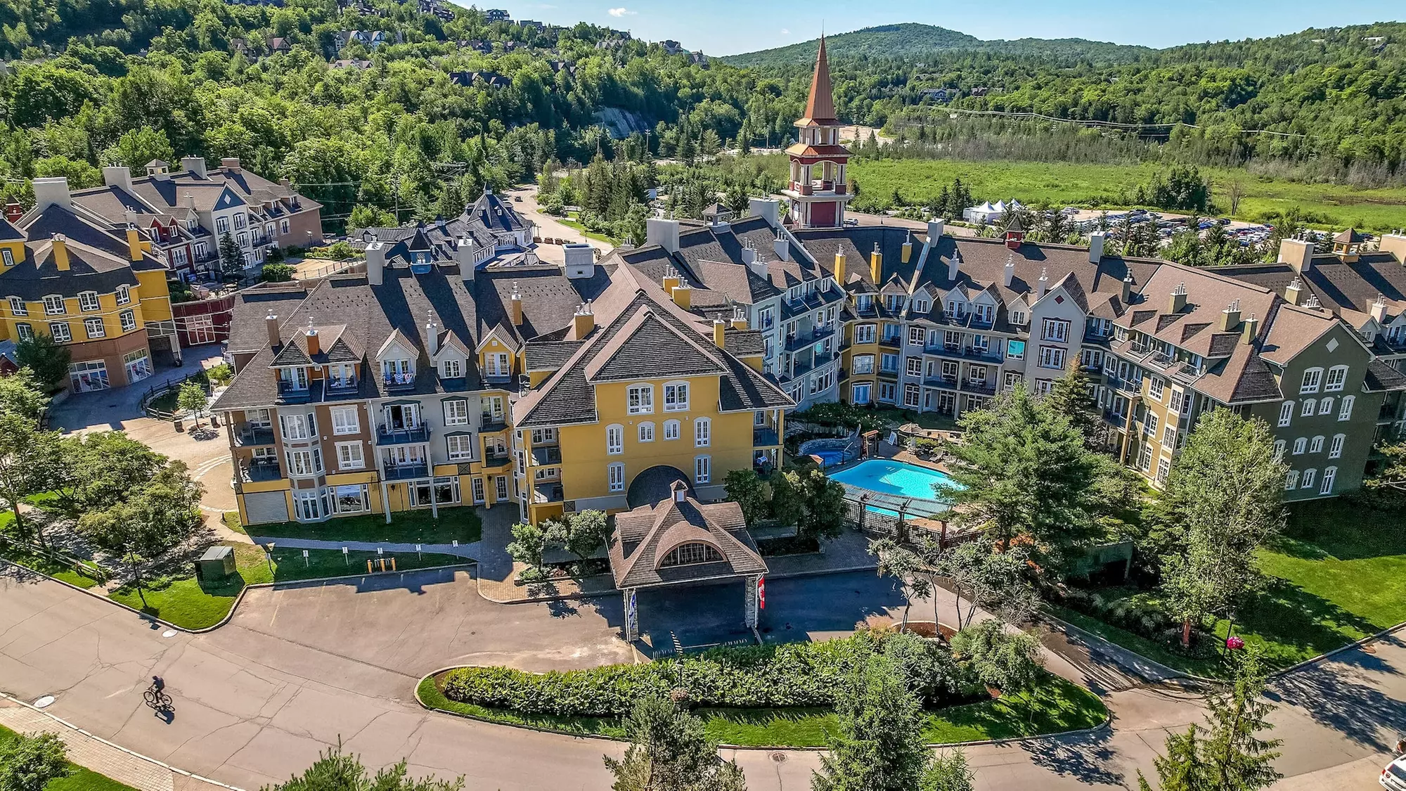 Tour des Voyageurs - Primary Image