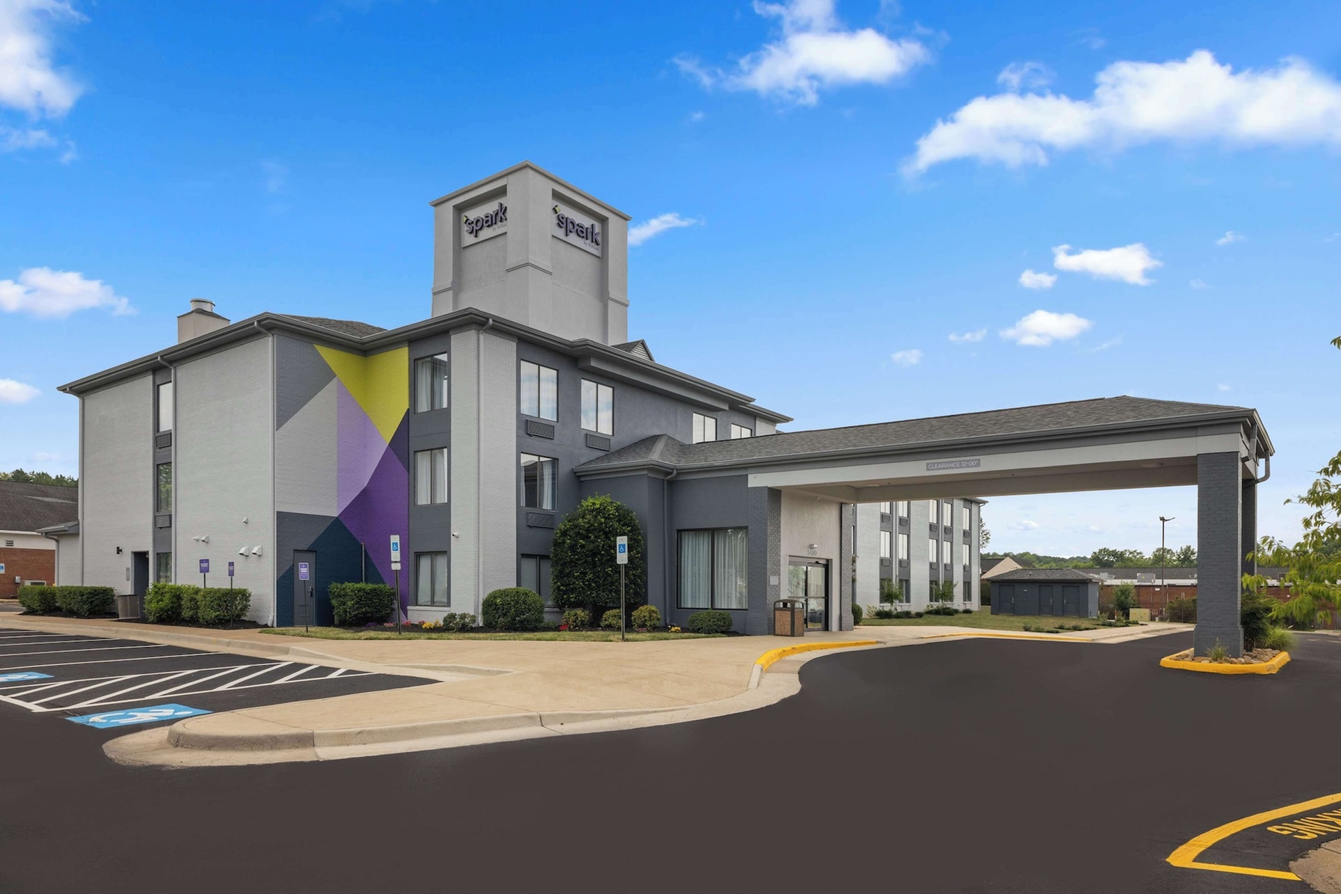 Spark by Hilton Fredericksburg Southpoint