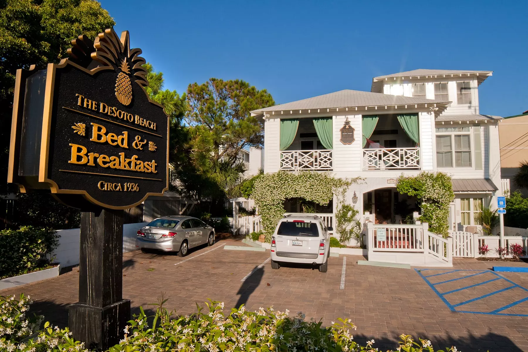 Desoto Beach Bed & Breakfast - Primary Image